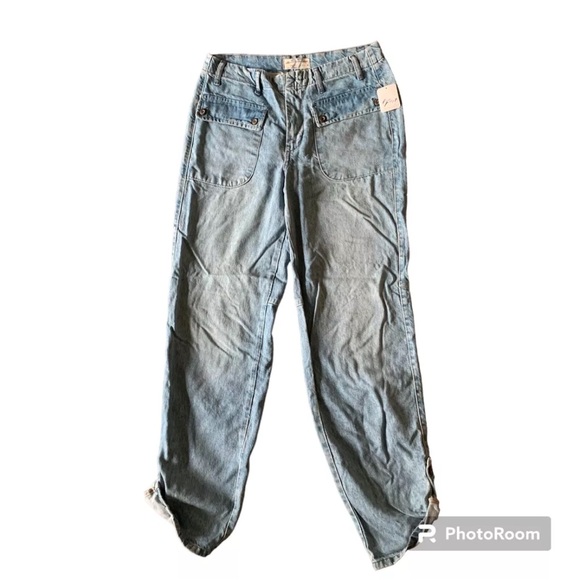 Free People Straight Leg Jeans - Light Blue - Picture 2 of 12